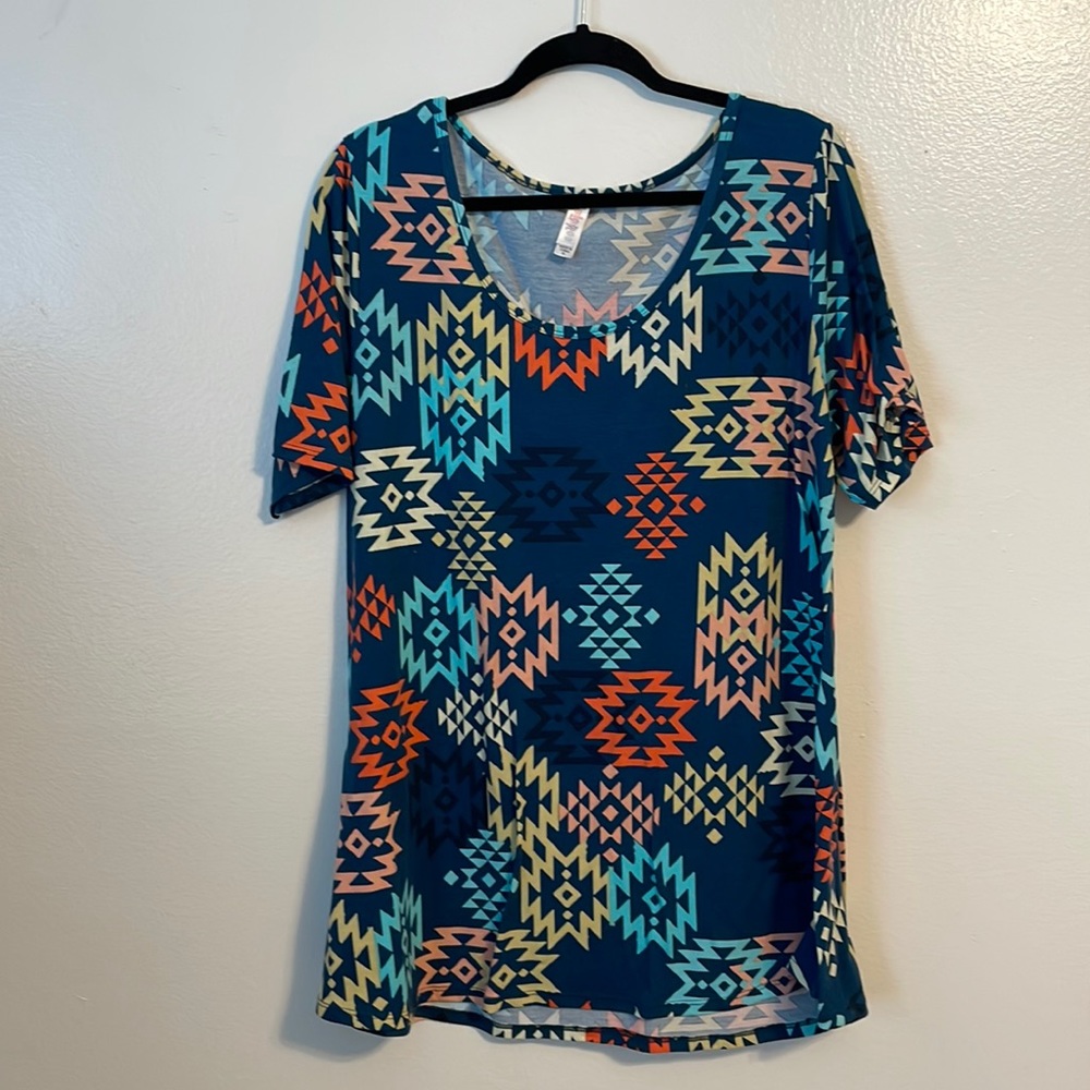 lularoe 🦄 aqua tribal perfect tee